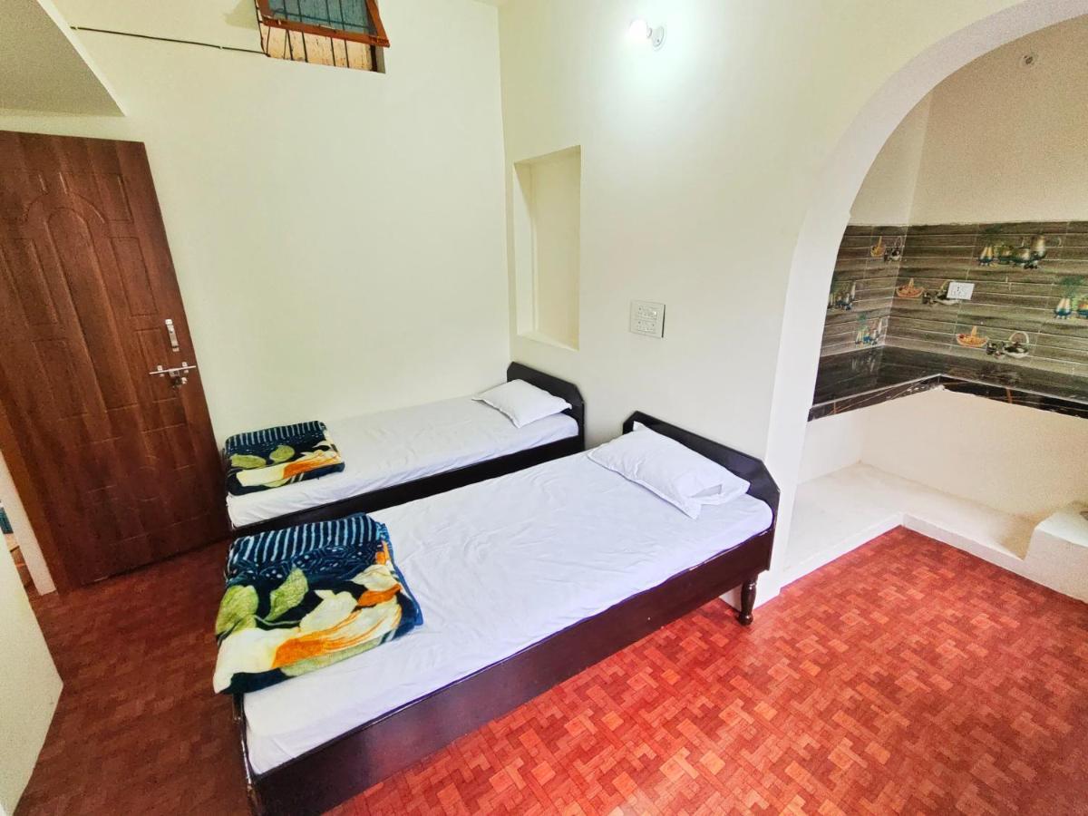 Alaknanda Homestay Karnaprayāg المظهر الخارجي الصورة